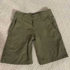 Under Armour performance fabric khaki shorts. Zip and button front. Youth small.